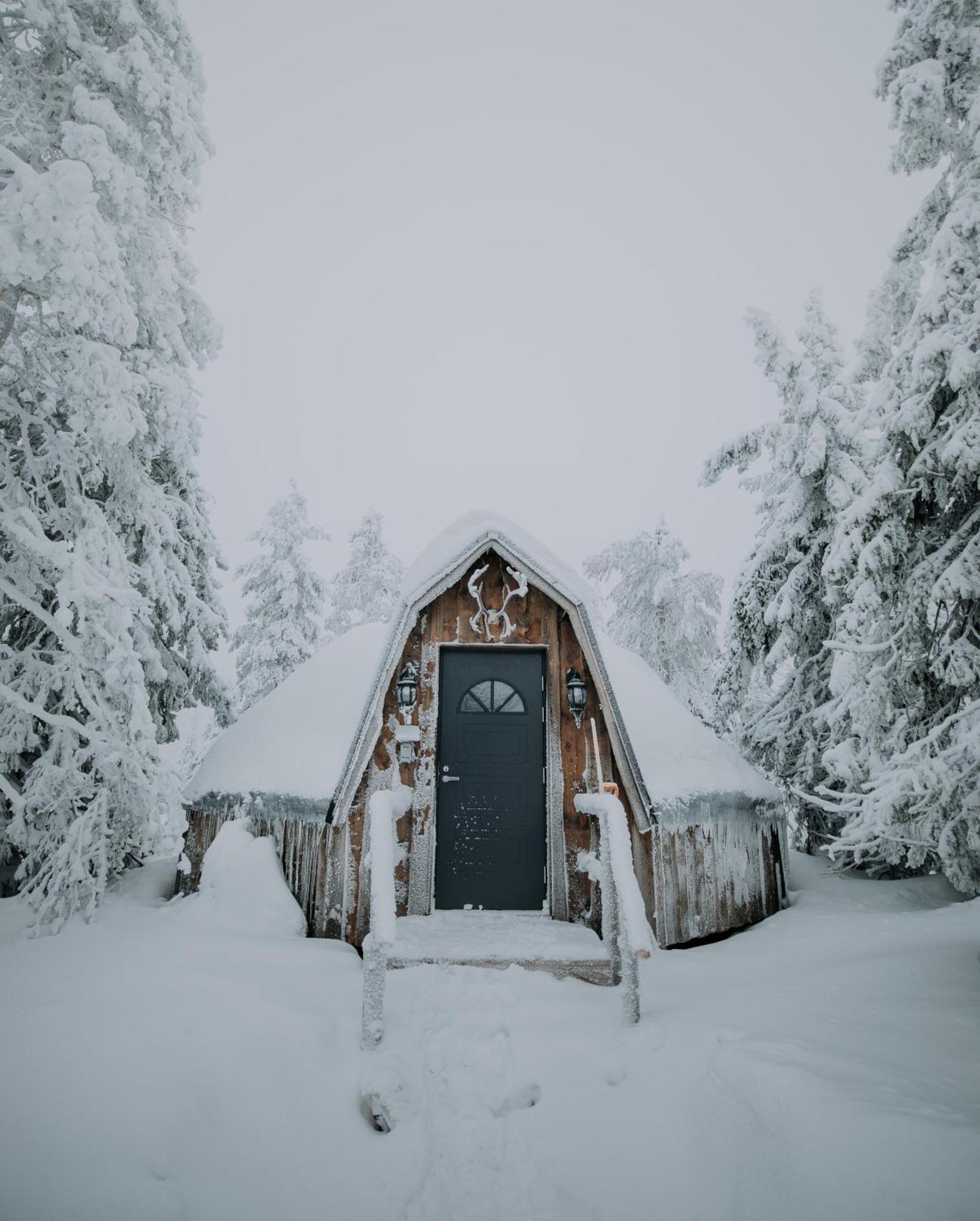 Igloos